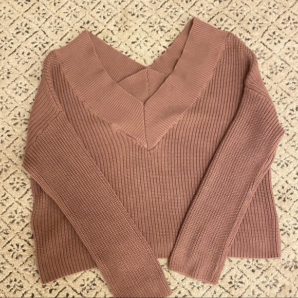 NA-KD V-Neck Ribbed Knit Sweater - Picture 2 of 4